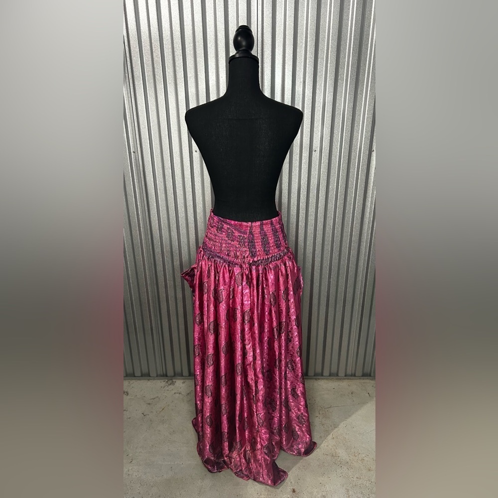 Women’s Kantha Bae Pink Polyester Floral Maxi Bohemian Skirt Designer Size OS - Picture 2 of 3